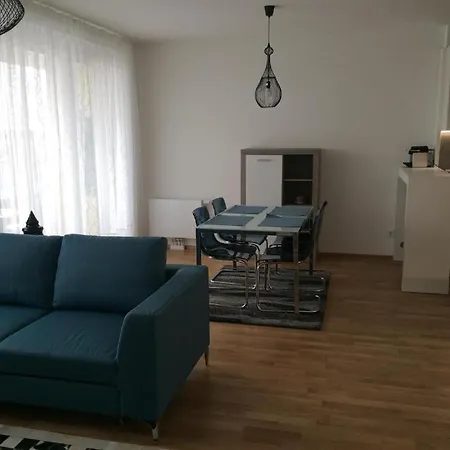 Vienna Belvedere Und Hauptbahnhof Apartment-3